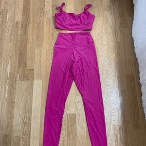 Balance Athletica liquid metal set